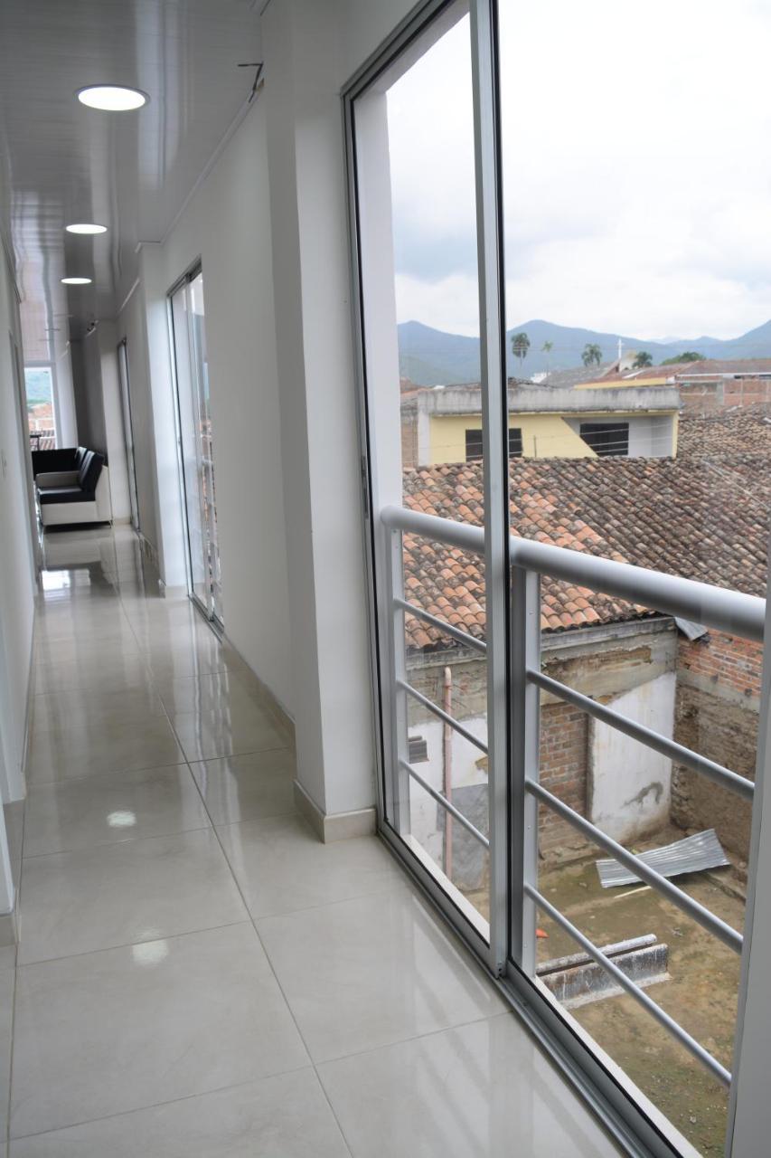 Hotel Brisas Del Norte Roldanillo Exterior photo